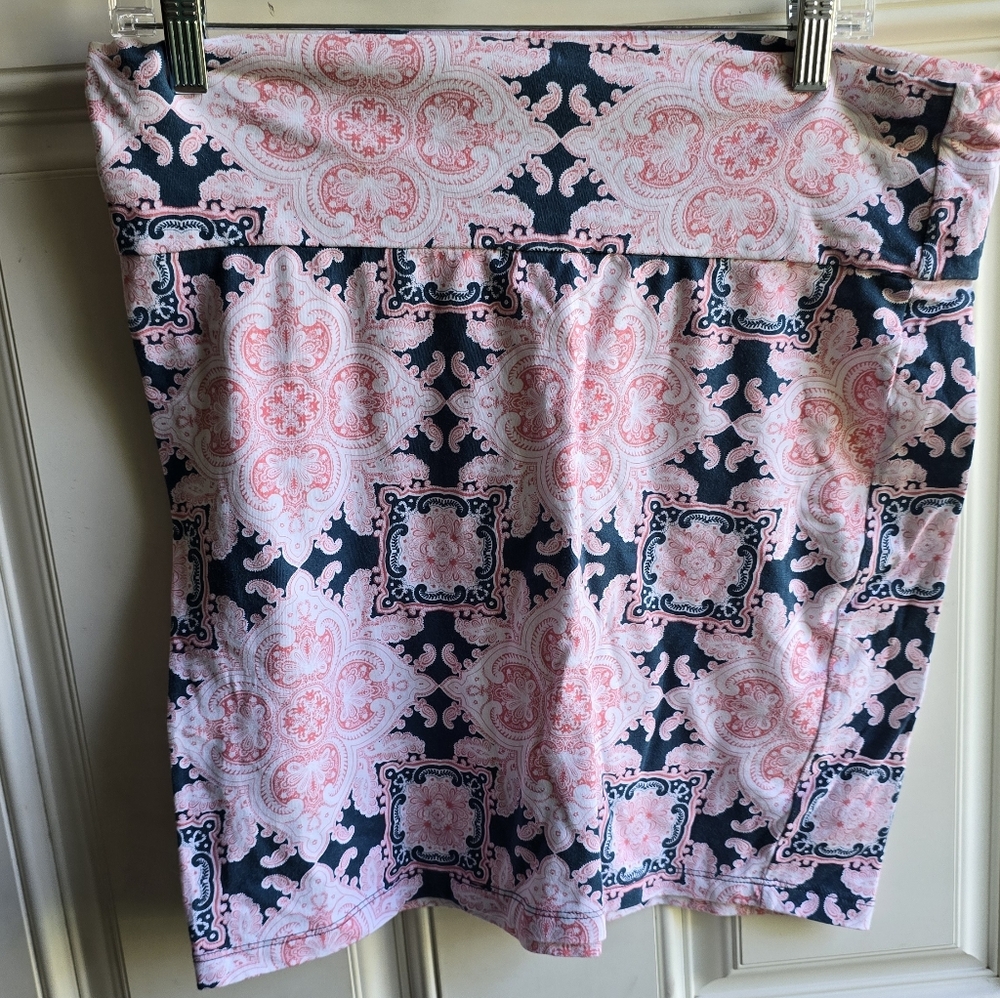 Charlotte Russe Pink and Navy Patterned Skirt